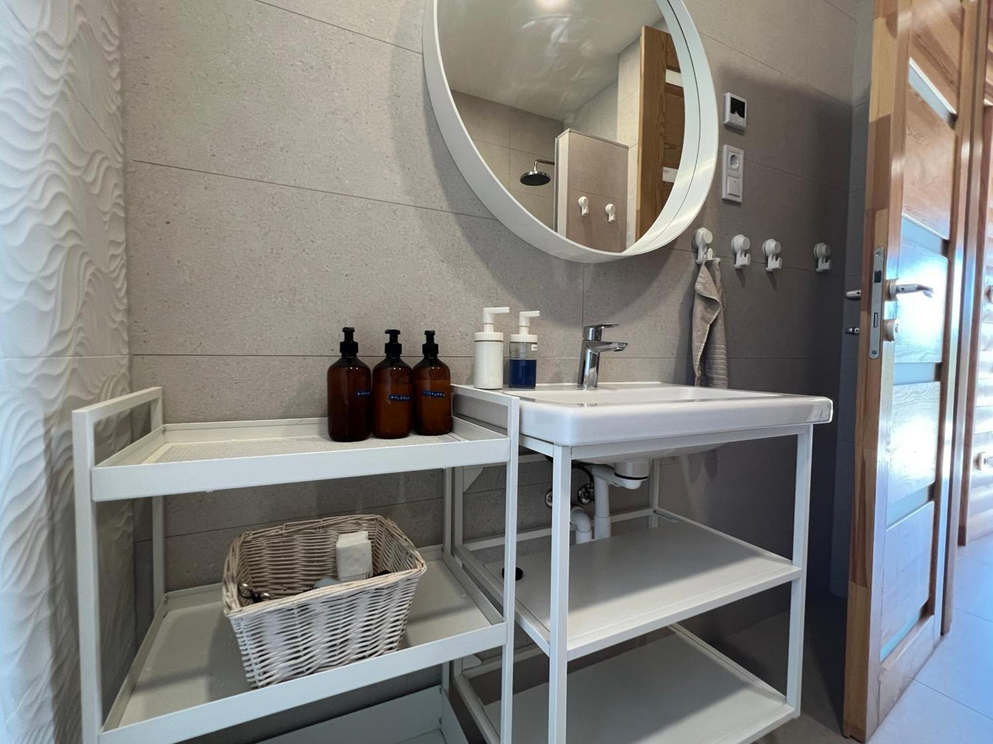 Neon Apartman Csopak Balaton المظهر الخارجي الصورة